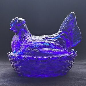 Hen On Nest Vintage XL Hen